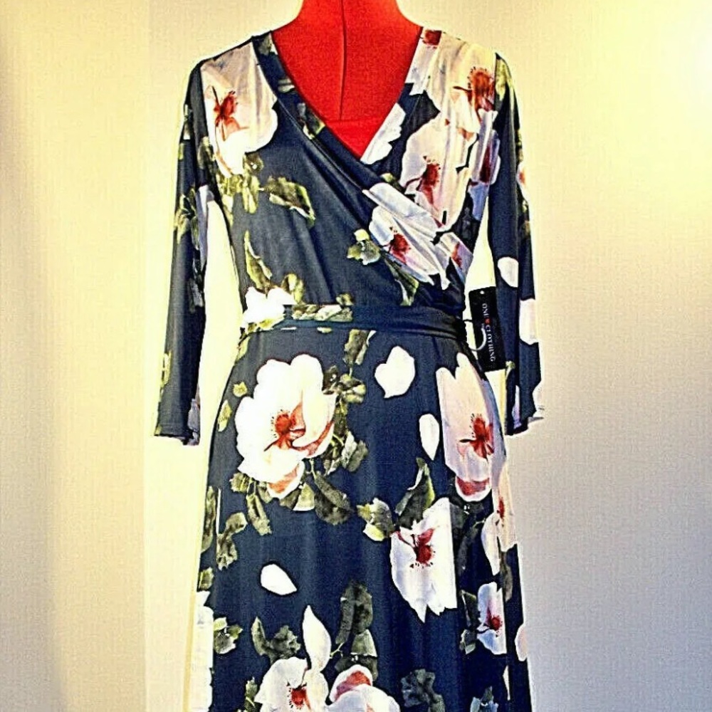 ISO one clothing maxi dress